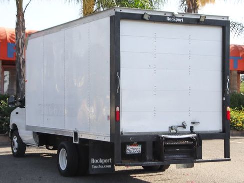 Used 2016 Ford E-450 and Econoline 450 Super Duty w/ Power Windows & Locks Group RWD image 6