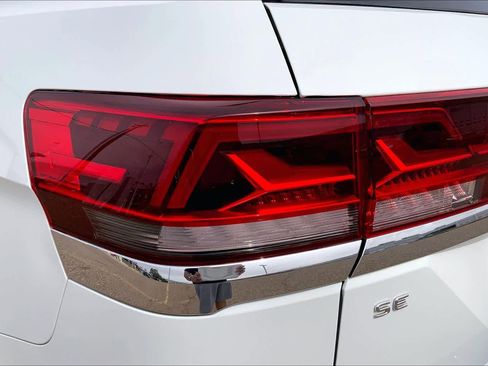 Used 2024 Volkswagen Atlas SE FWD image 29