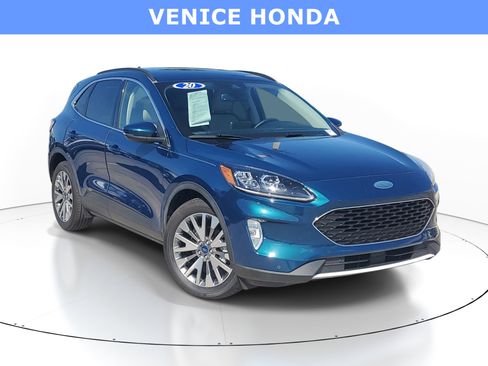 Used 2020 Ford Escape Titanium FWD image 1