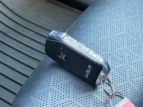 Used 2022 Kia Sorento EX FWD image 28