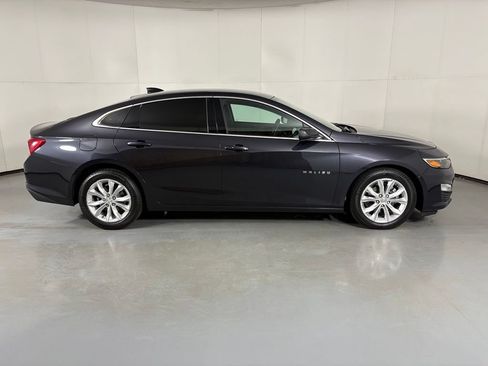 Used 2023 Chevrolet Malibu LT FWD image 9
