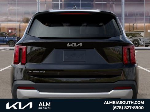New 2026 Kia Sorento LX image 13