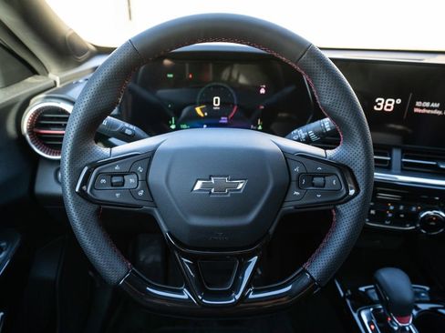 New 2025 Chevrolet Trax RS w/ Driver Confidence Package image 17