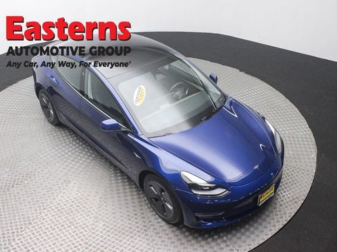 Used 2023 Tesla Model 3 Standard Range RWD image 3