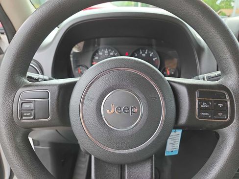 Used 2013 Jeep Patriot Sport FWD image 23