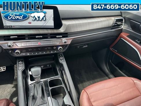 Used 2024 Kia Telluride SX Prestige AWD/4WD image 20