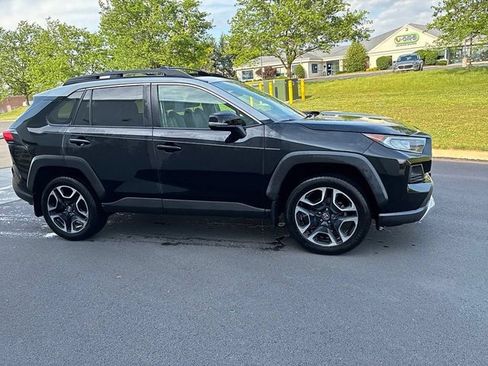 Used 2019 Toyota RAV4 Adventure AWD/4WD image 5