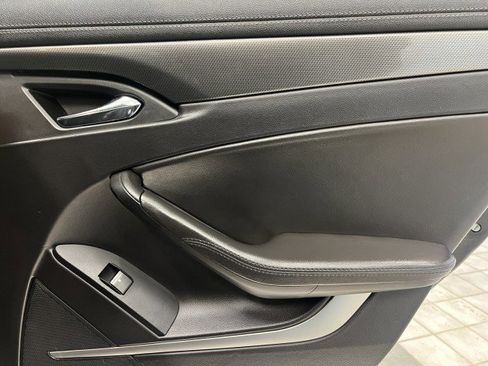 Used 2010 Cadillac CTS Sedan image 35