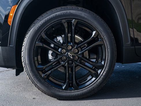 New 2026 Chevrolet Traverse LT image 8