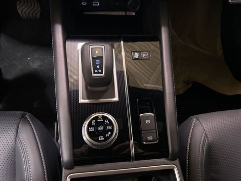 New 2025 Mitsubishi Outlander SEL Black Edition image 26