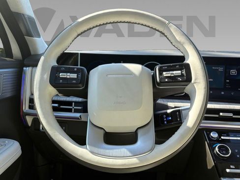 New 2025 Hyundai Santa Fe Calligraphy FWD image 36