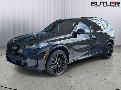 Certified 2024 BMW X5 xDrive40i w/ M Sport Package image 2