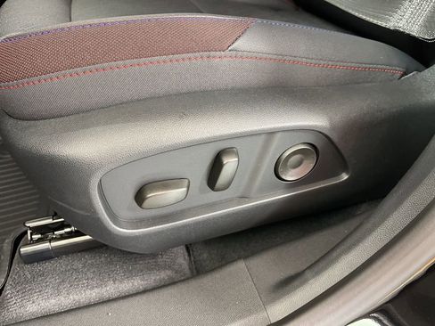 New 2026 Chevrolet Equinox RS w/ Safety and Technology Package AWD/4WD image 29