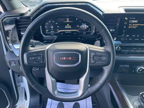 Used 2024 GMC Sierra 1500 Elevation image 14