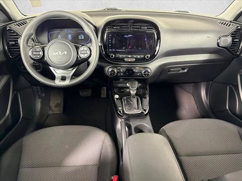 Used 2023 Kia Soul S FWD image 23