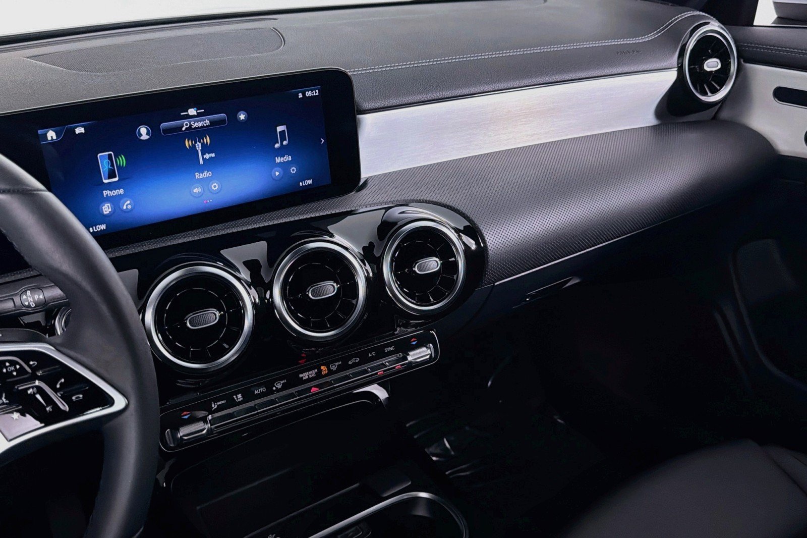 Certified 2026 Mercedes-Benz CLA 250 image 23