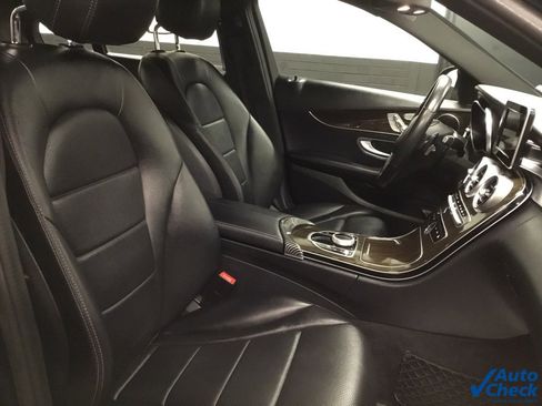 Used 2018 Mercedes-Benz C 300 4MATIC Sedan image 34