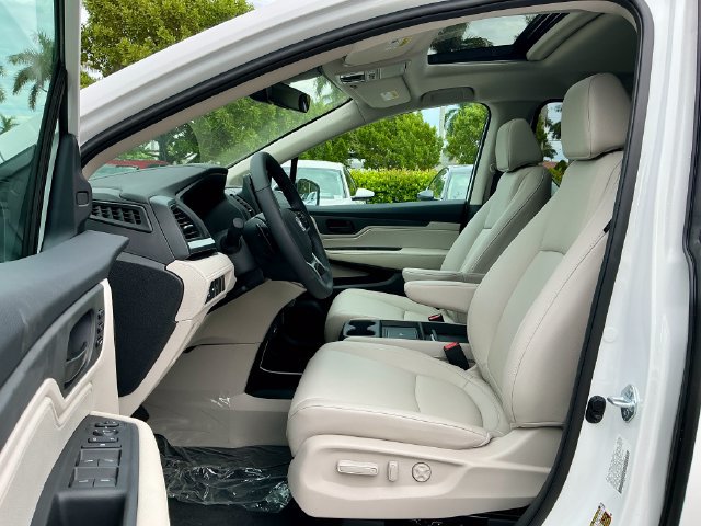 New 2027 Honda Odyssey EX-L image 8