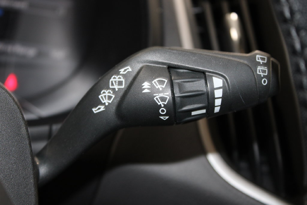Used 2024 Ford Edge SEL AWD/4WD image 38