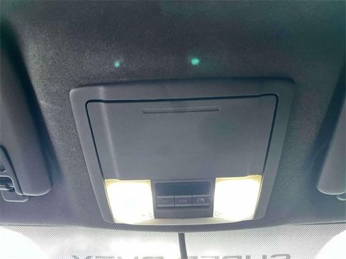 Used 2016 Ford F350 Platinum w/ FX4 Off-Road Package image 36