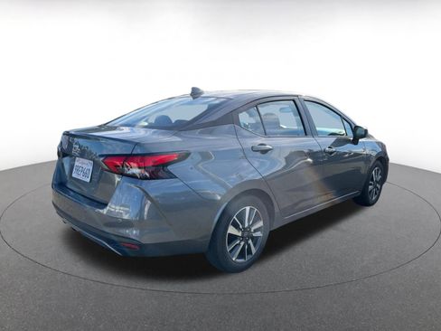 Used 2025 Nissan Versa SV image 7