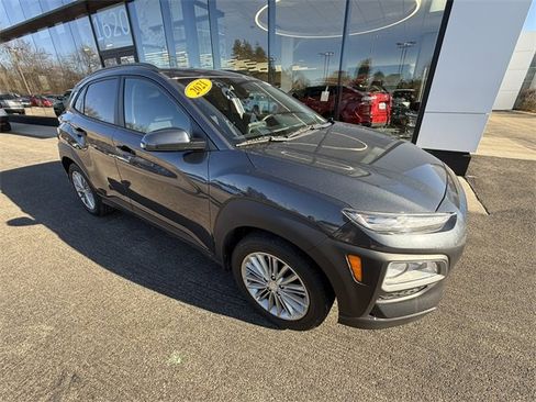 Used 2021 Hyundai Kona SEL w/ Cargo Package image 4