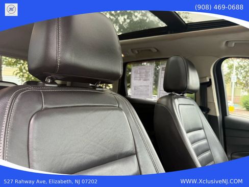 Used 2017 Ford Escape Titanium w/ Equipment Group 301A image 22