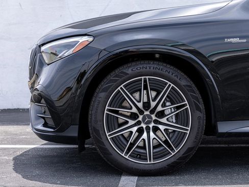 Used 2025 Mercedes-Benz GLC 43 AMG 4MATIC image 9