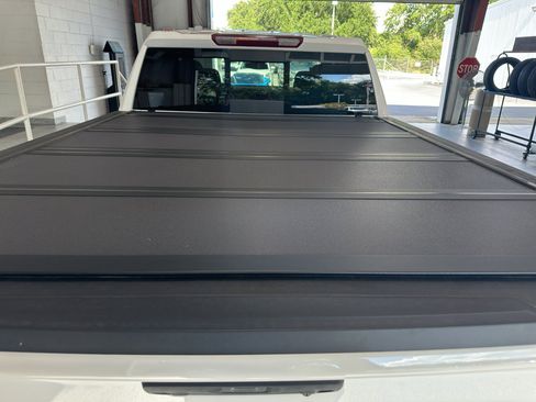 New 2025 Chevrolet Silverado 1500 LT w/ Z71 Off-Road Package image 39