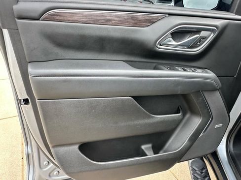 Used 2023 Chevrolet Tahoe Z71 w/ Luxury Package image 24