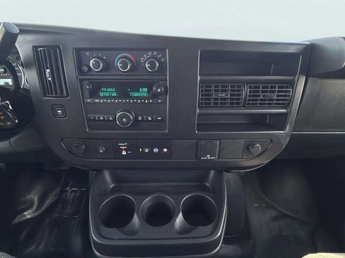 Used 2023 Chevrolet Express 3500 w/ Driver Convenience Package image 10