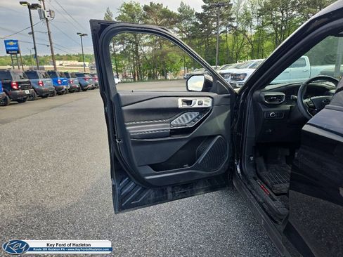 Used 2022 Ford Explorer ST w/ Equipment Group 401A AWD/4WD image 36