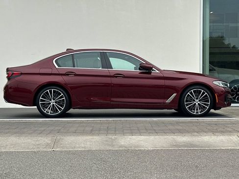 Used 2023 BMW 530i w/ Premium Package RWD image 2