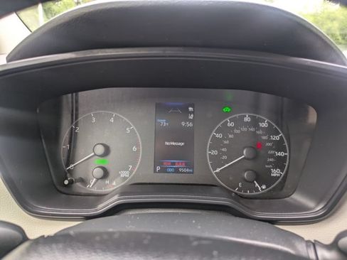 Certified 2024 Toyota Corolla LE FWD image 27