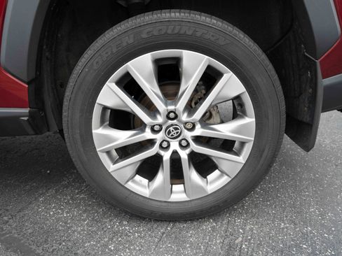 Used 2022 Toyota RAV4 Limited w/ Limited Grade Weather Package AWD/4WD image 30