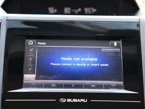 Used 2018 Subaru Impreza 2.0i Premium image 33