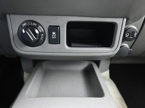 Used 2017 Nissan Frontier SV AWD/4WD image 17