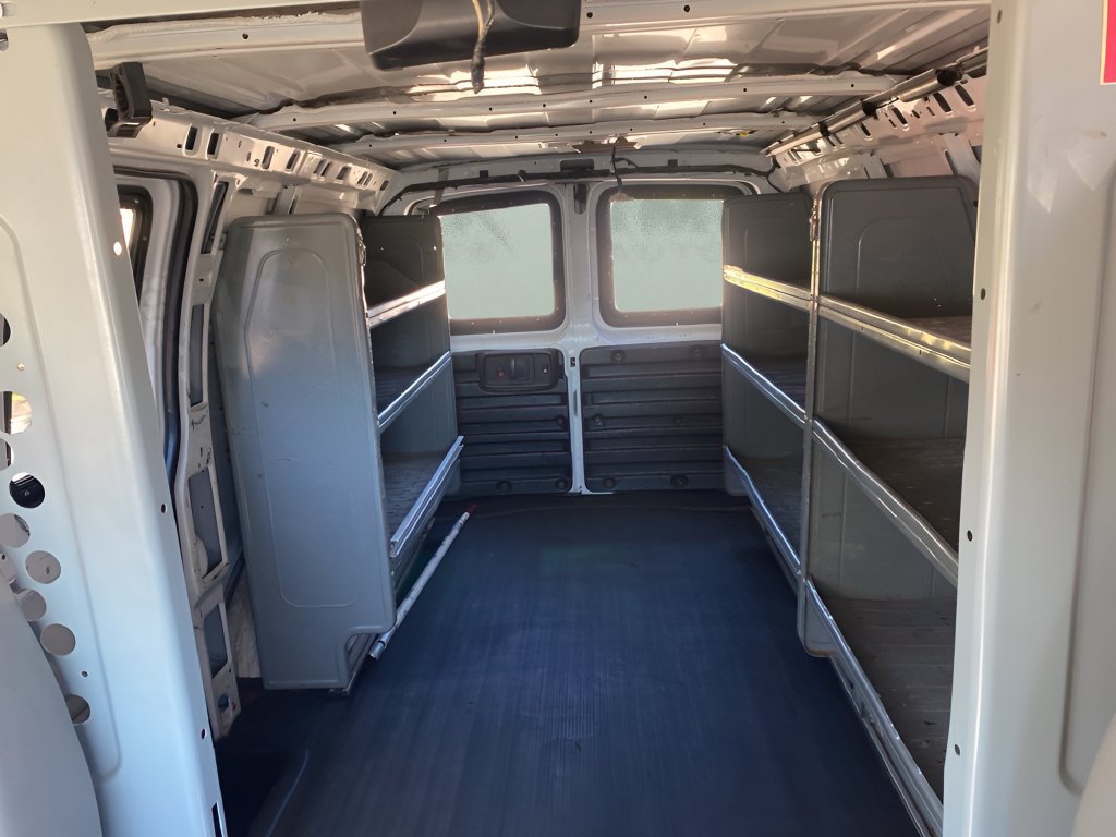 Used 2014 Chevrolet Express 3500 RWD image 14