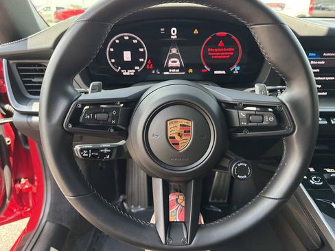 Used 2025 Porsche 911 Carrera RWD image 25