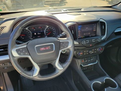 Used 2019 GMC Terrain SLT w/ Preferred Package image 14