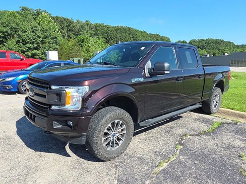 Used 2019 Ford F150 XLT w/ Equipment Group 302A Luxury AWD/4WD image 3