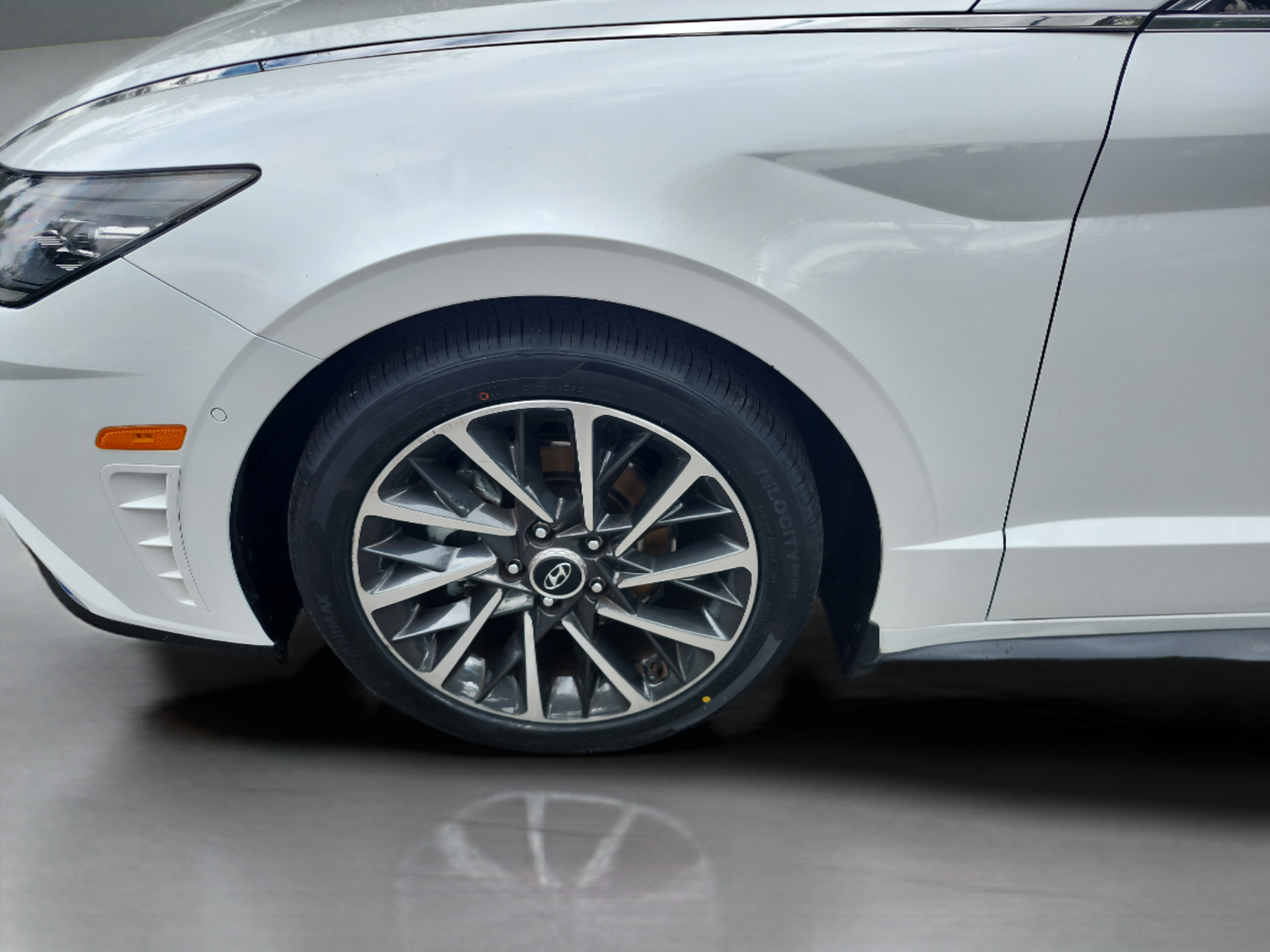 Used 2022 Hyundai Sonata Limited FWD image 27
