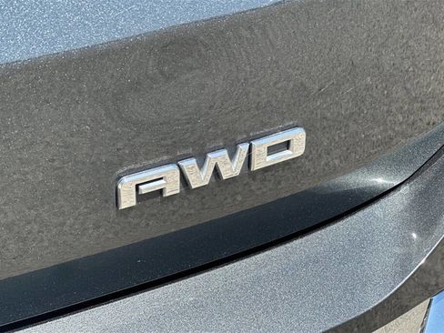 Used 2020 GMC Terrain SLT w/ Preferred Package image 27