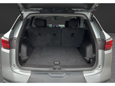 Certified 2025 Chevrolet Blazer LT AWD/4WD image 43