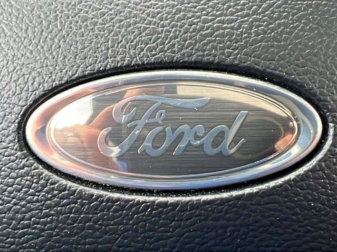 Used 2025 Ford Explorer Platinum w/ Ultimate Package AWD/4WD image 35