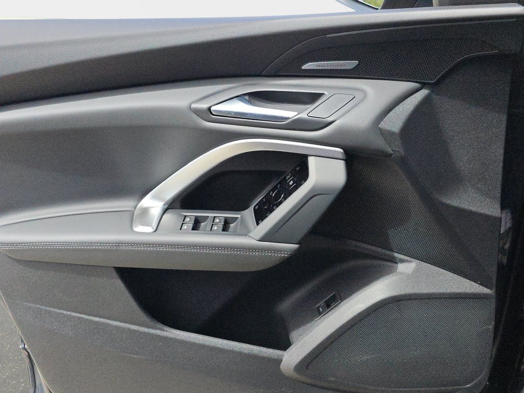 New 2026 Audi Q5 Premium Plus AWD/4WD image 18