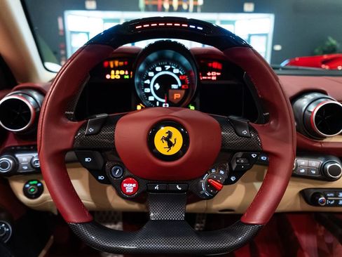 Certified 2022 Ferrari 812 GTS RWD image 5