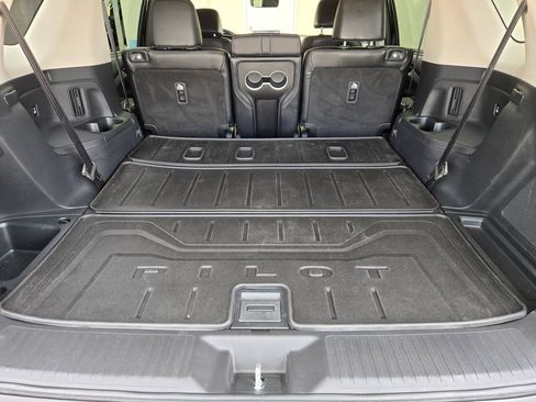 Used 2023 Honda Pilot Touring image 31