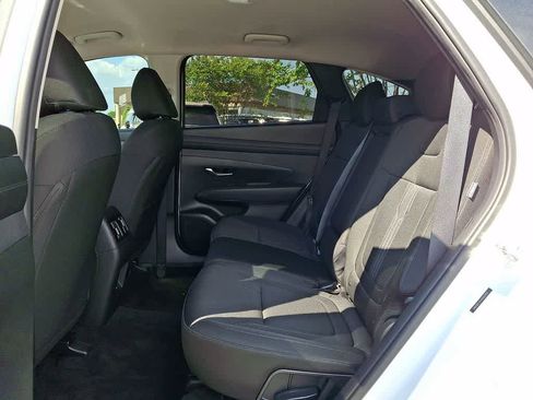 Used 2025 Hyundai Tucson SEL AWD/4WD image 10