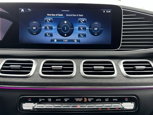 Used 2025 Mercedes-Benz GLS 450 GLS 450 image 25